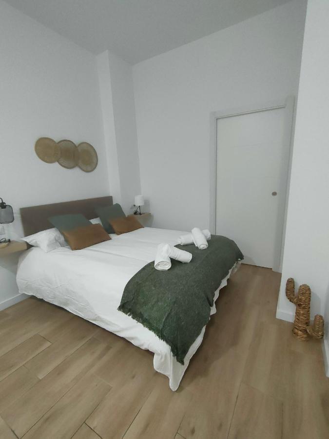 Estudio Centrico Arq Malaga Luaran gambar